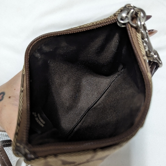 COACH wristlet wallet - Picture 3 of 3